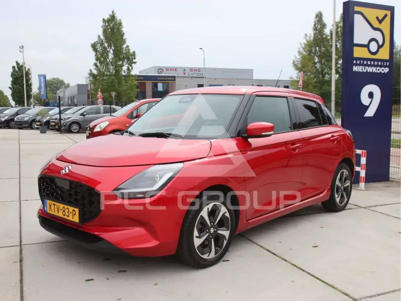 2025 Suzuki SWIFT