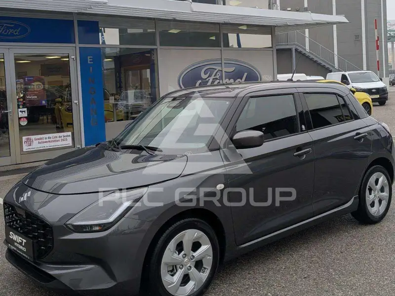 2025 Suzuki SWIFT