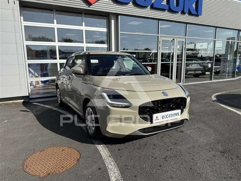 2025 Suzuki SWIFT