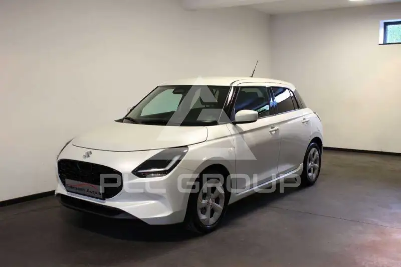 2025 Suzuki SWIFT