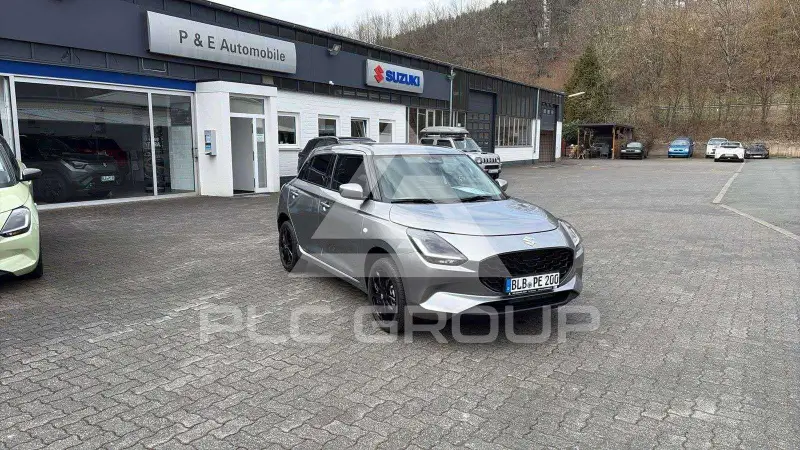 2025 Suzuki SWIFT