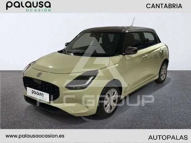 2025 Suzuki SWIFT