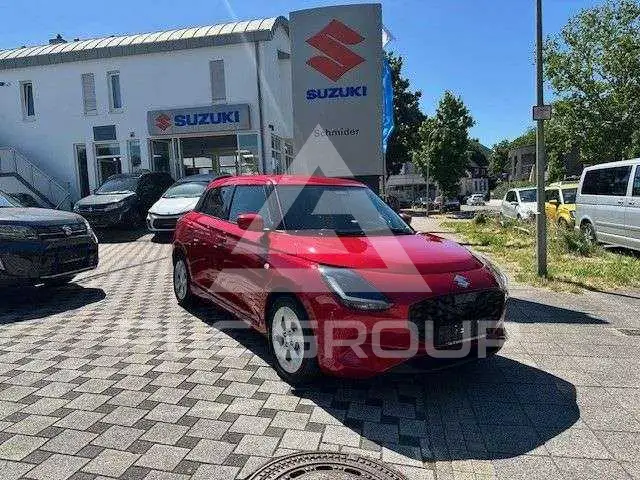 2025 Suzuki SWIFT