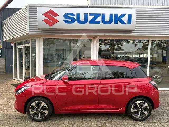 2025 Suzuki SWIFT