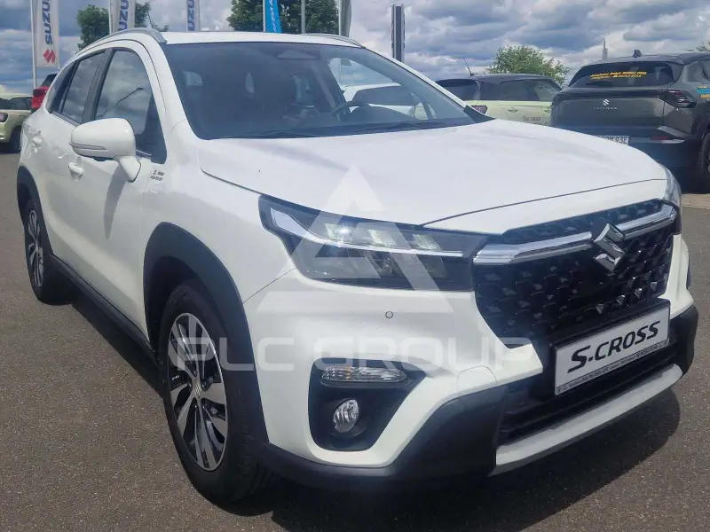 2025 Suzuki SX4