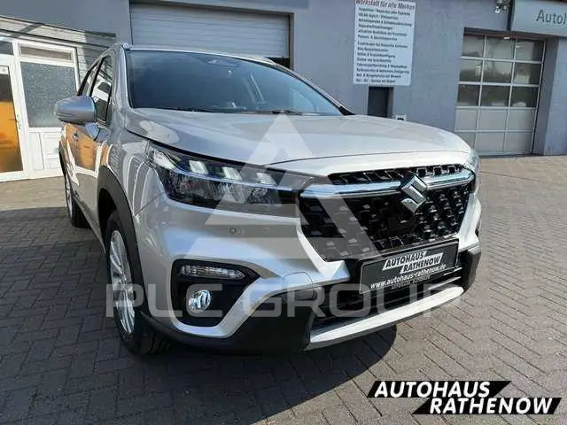 2025 Suzuki SX4