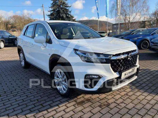 2025 Suzuki SX4