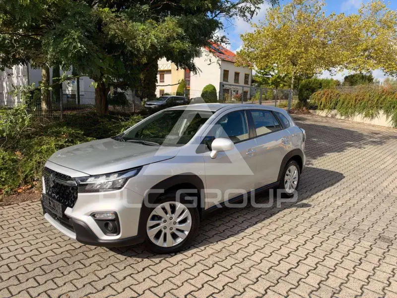 2025 Suzuki SX4