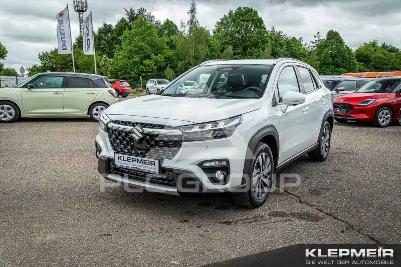 2025 Suzuki SX4