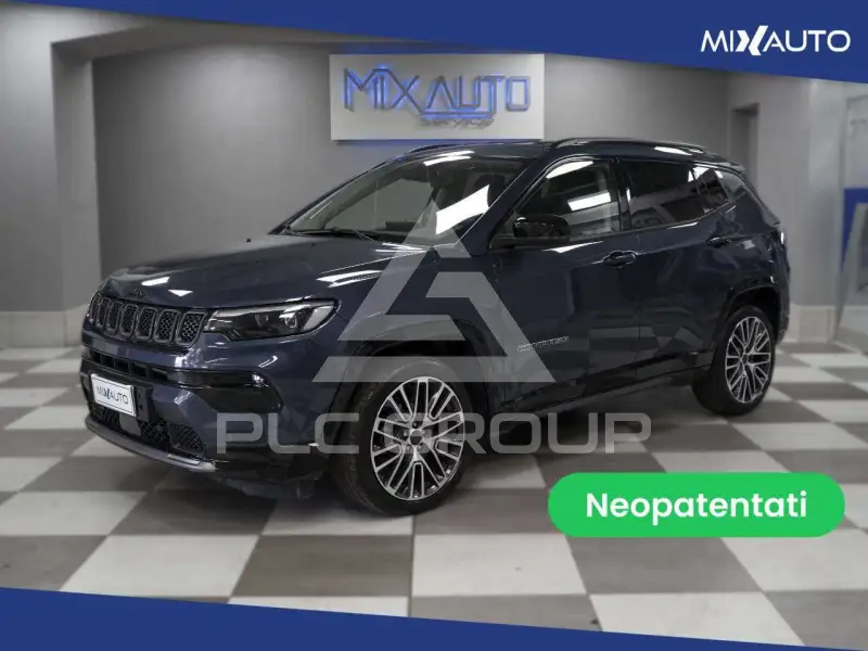 2025 Jeep COMPASS