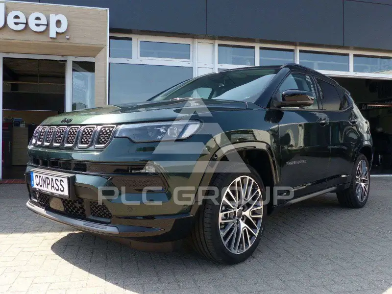 2025 Jeep COMPASS