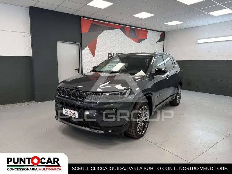 2025 Jeep COMPASS