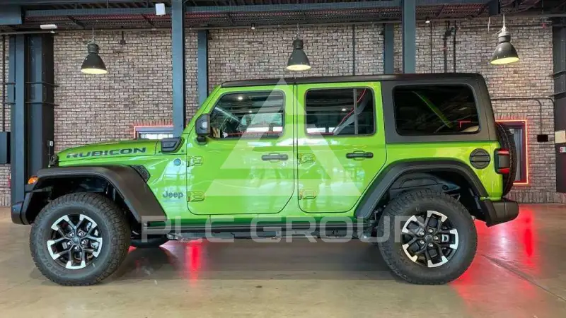 2025 Jeep WRANGLER