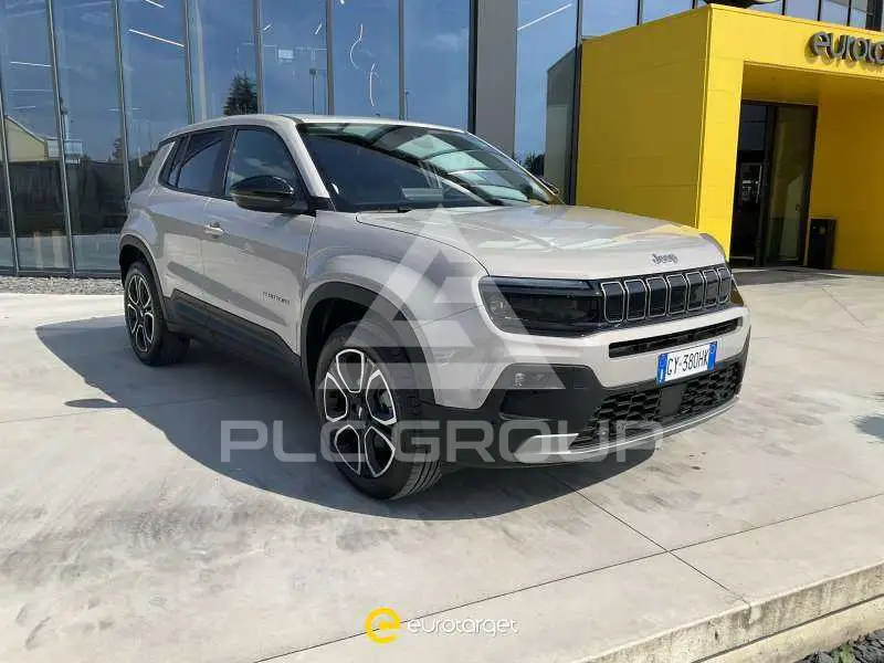 2025 Jeep Avenger
