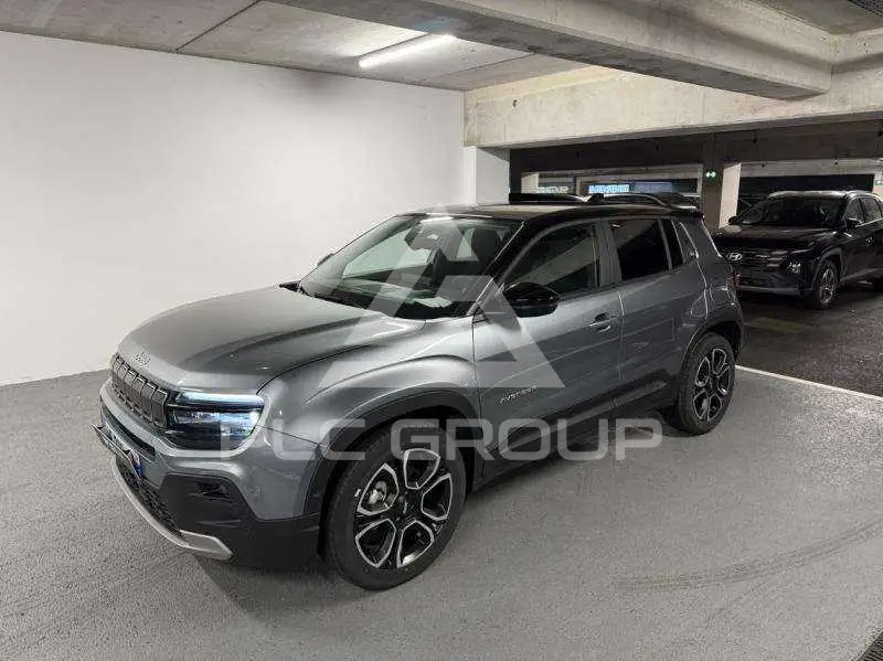 2025 Jeep Avenger