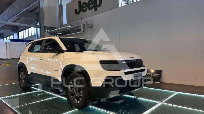 2025 Jeep Avenger