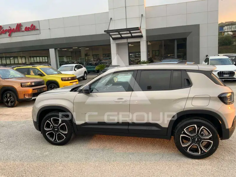 2025 Jeep Avenger