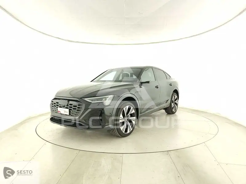 2025 Audi Q8