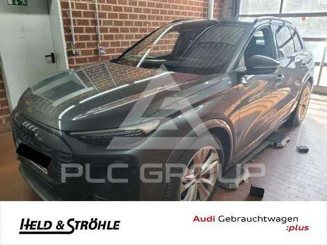 2025 Audi SQ6