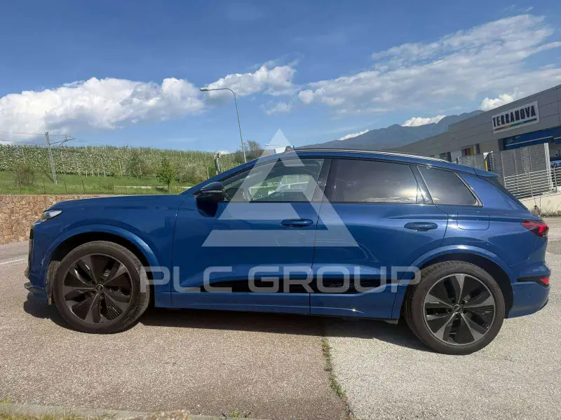 2025 Audi SQ6