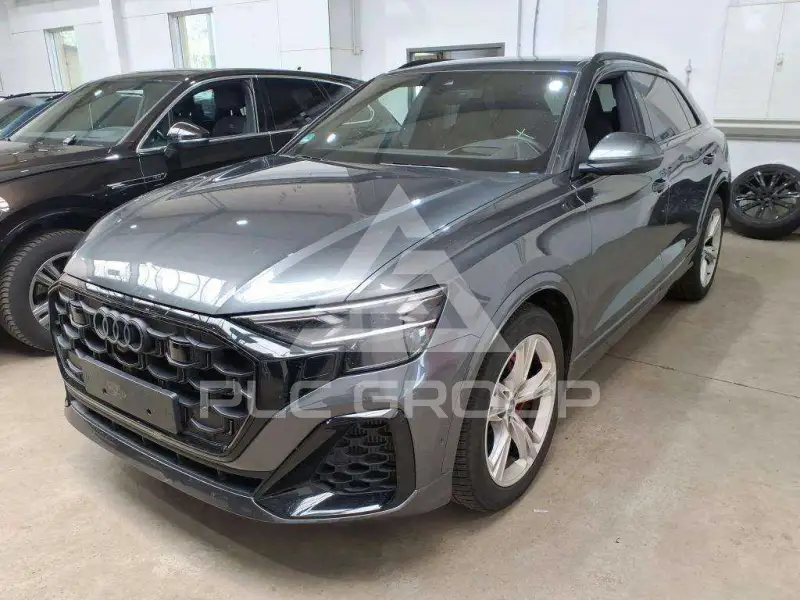 2025 Audi SQ8