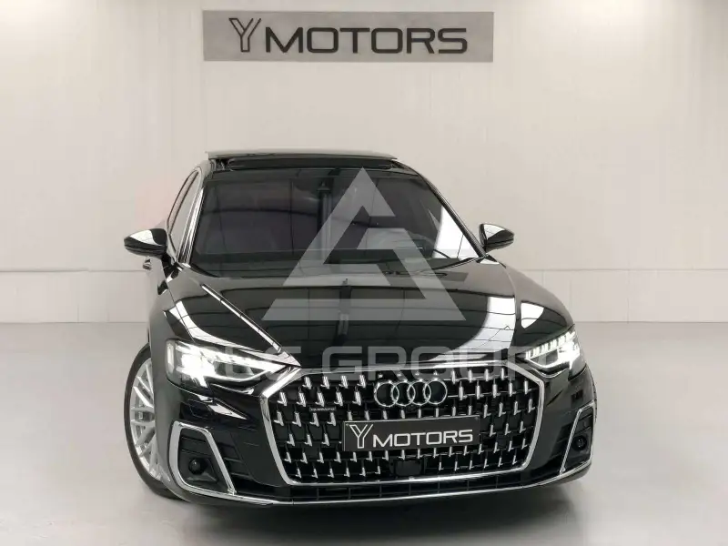 2025 Audi A8