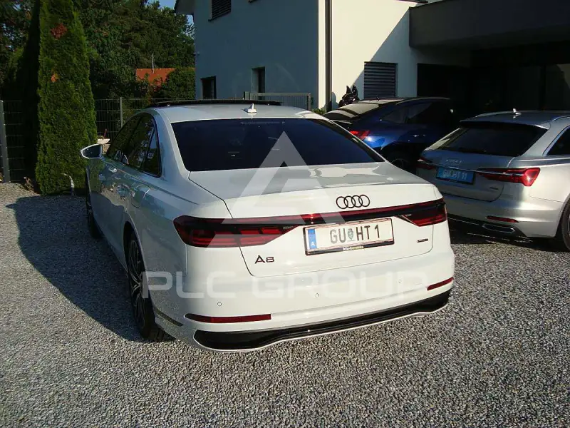 2025 Audi A8
