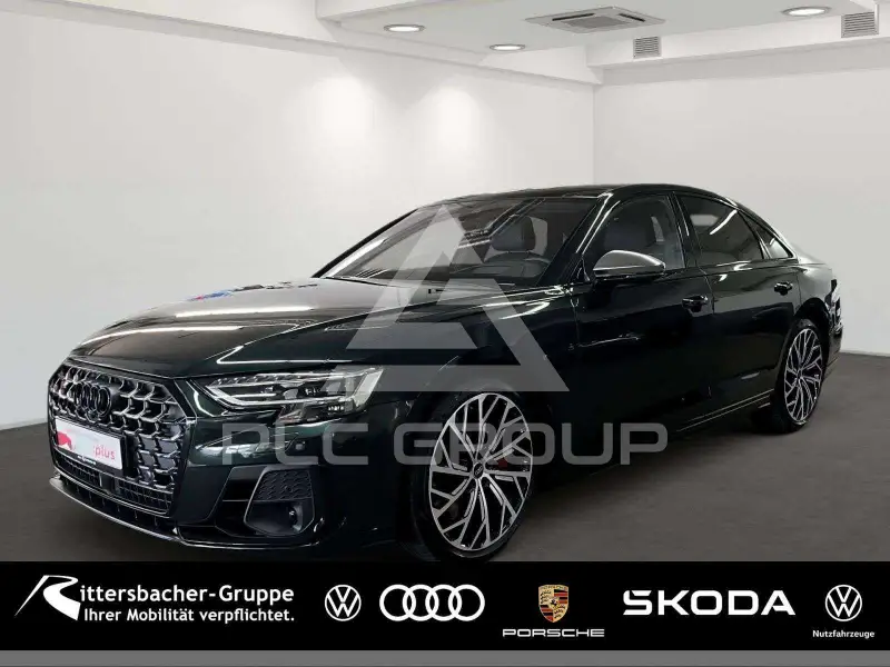 2025 Audi S8