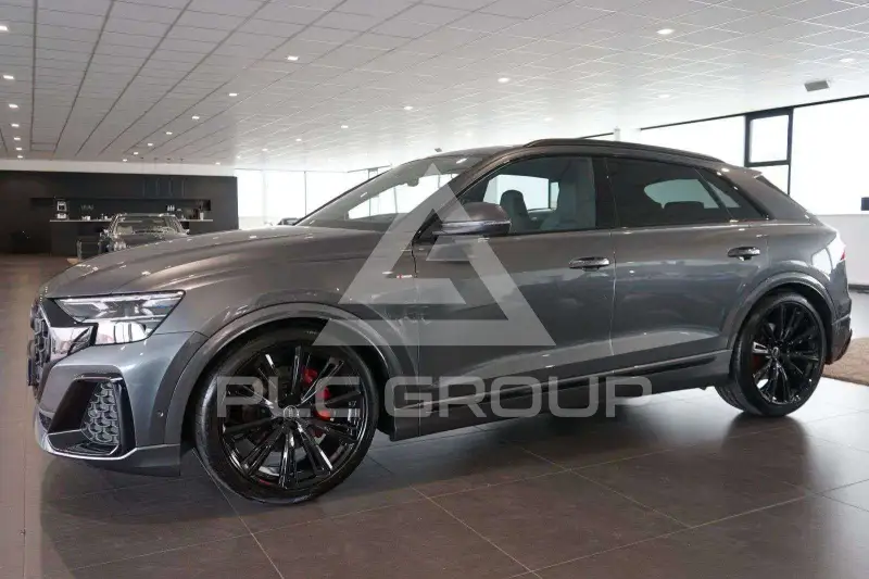 2025 Audi Q8