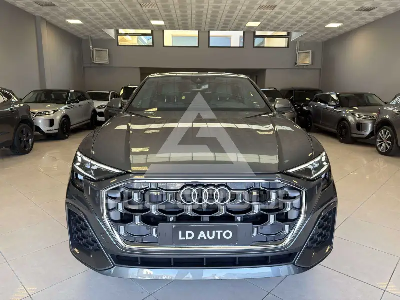2025 Audi Q8