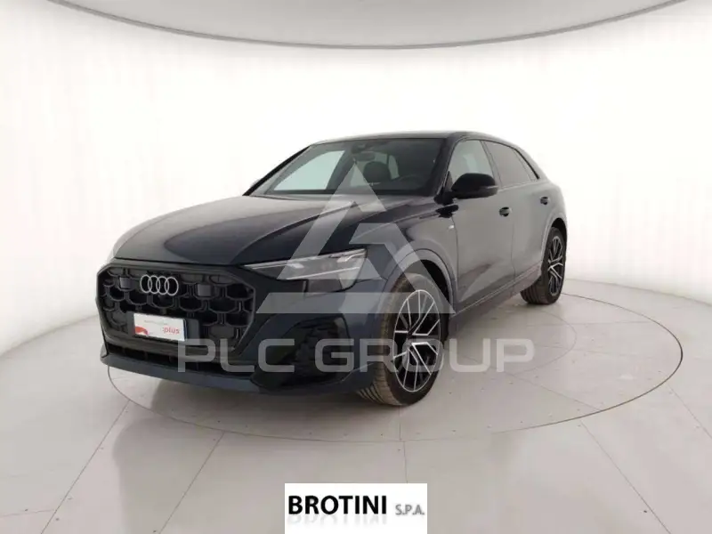 2025 Audi Q8