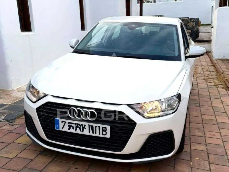 2025 Audi A1