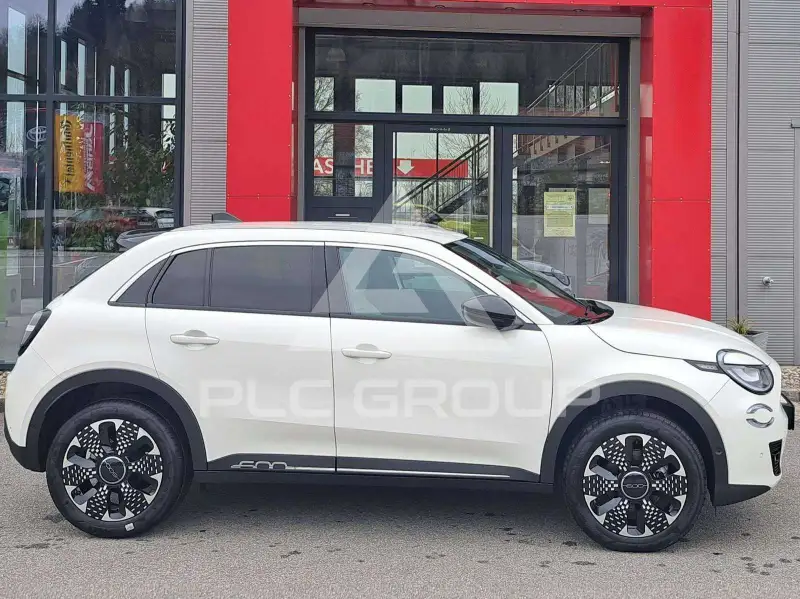 2025 Fiat 600