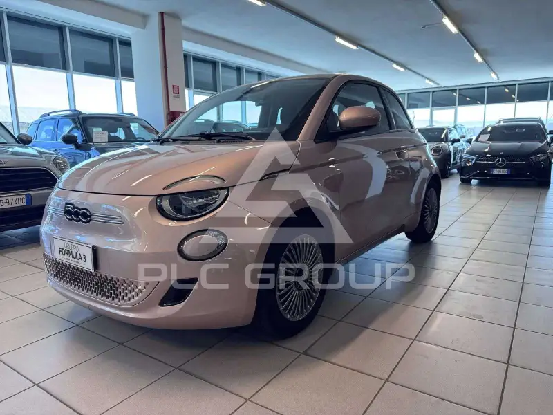 2025 Fiat 500
