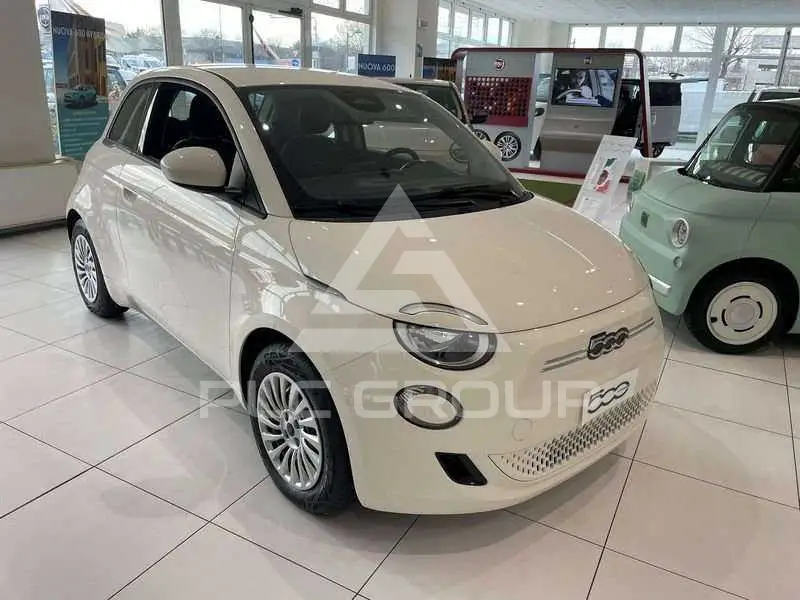 2024 Fiat 500