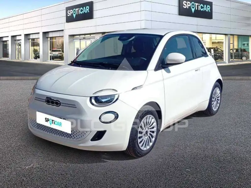 2025 Fiat 500