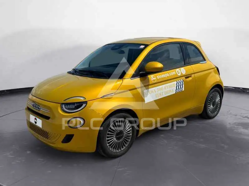 2025 Fiat 500