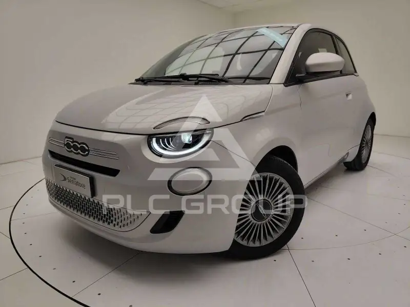 2025 Fiat 500