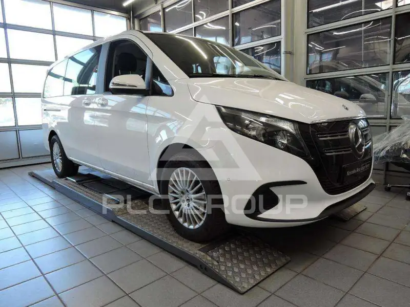 2025 Mercedes Benz EQV