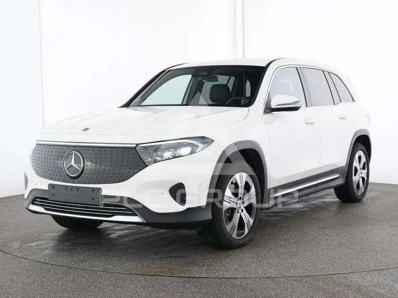 2025 Mercedes Benz EQB