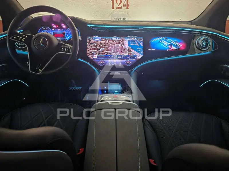 2025 Mercedes Benz Eqs