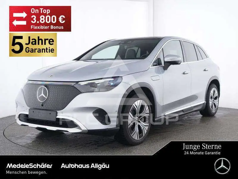 2025 Mercedes Benz EQE