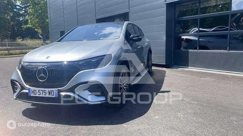 2025 Mercedes Benz EQE