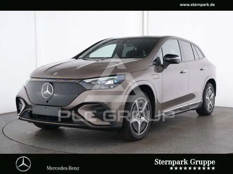 2025 Mercedes Benz EQE