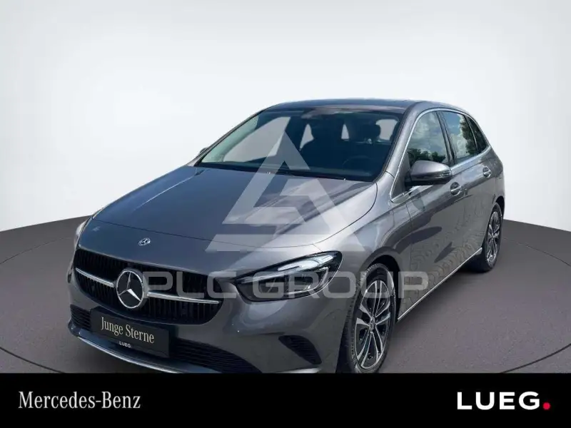 2025 Mercedes Benz B 200