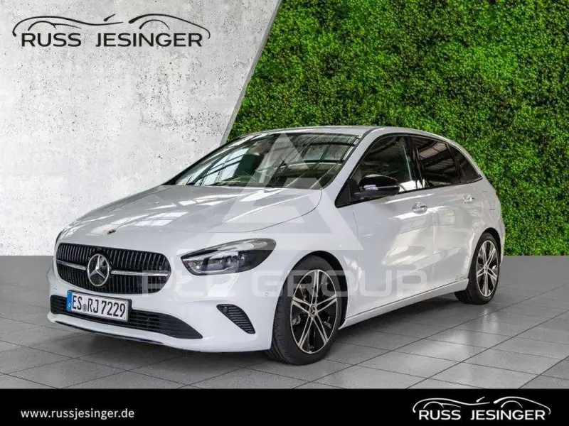 2025 Mercedes Benz B 200