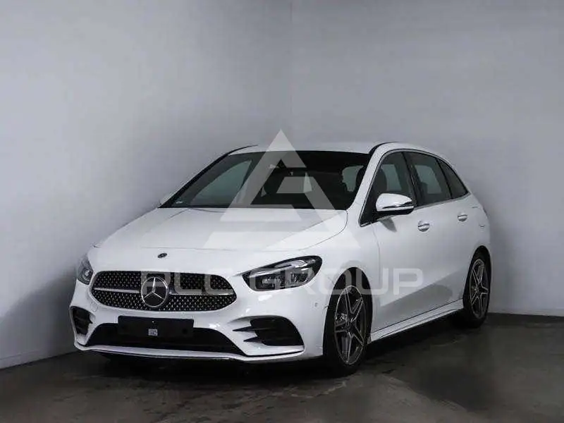 2025 Mercedes Benz B 200