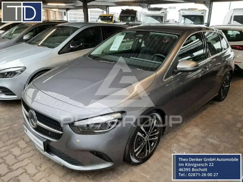 2025 Mercedes Benz B 200