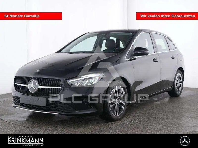 2025 Mercedes Benz B 200
