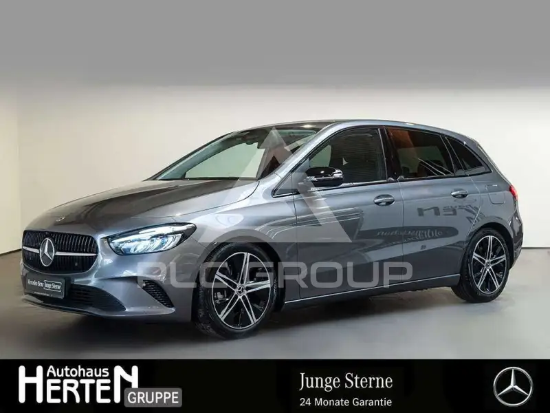 2025 Mercedes Benz B 200